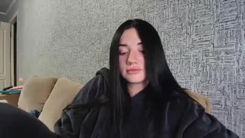 liana_diva online show from 04/11/26, 06:34