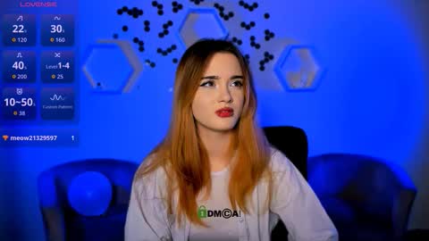 Little Liana  online show from 11/19/25, 08:53