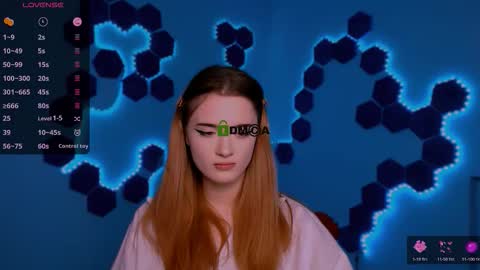 Little Liana  online show from 11/25/25, 09:04