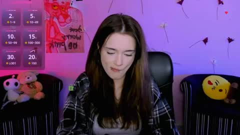 Snapshot of liana_kisses chatting on 06/05/26, 06:57 Little Liana online show from 06/05/26, 06:57