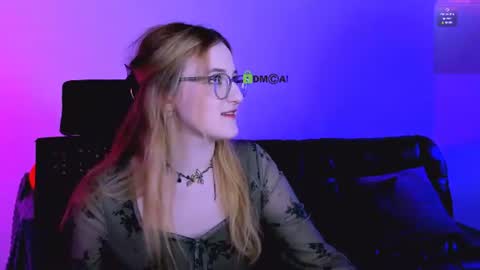 Snapshot of liana_kisses chatting on 06/10/26, 06:51 Little Liana online show from 06/10/26, 06:51