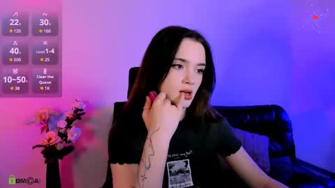 Snapshot of liana_kisses chatting on 06/11/26, 07:12 Little Liana online show from 06/11/26, 07:12
