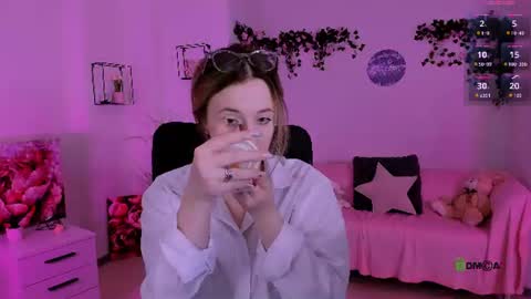 Snapshot of liana_kisses chatting on 07/22/26, 06:54 Little Liana online show from 07/22/26, 06:54