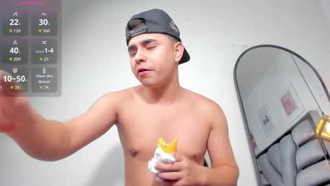 lianfox_ online show from 02/03/26, 01:05