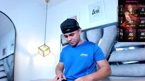 lianfox_ online show from 03/18/26, 12:30