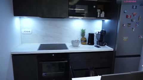 LianiLoverx online show from 10/27/25, 11:41