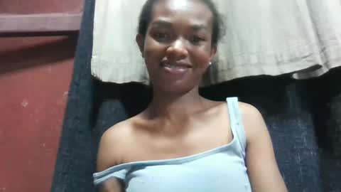 liaraisha online show from 04/13/26, 09:15