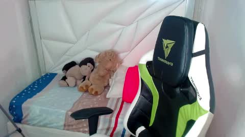 LIAR online show from 04/24/26, 03:09