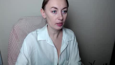 Lia online show from 02/02/26, 09:19