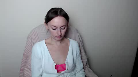 Lia online show from 02/27/26, 12:27