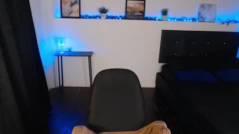 LiaScarlett online show from 12/08/24, 12:29