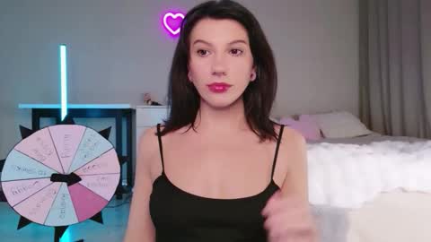 Snapshot of liasexyashell chatting on 12/02/25, 04:24 Lia online show from 12/02/25, 04:24