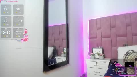 Snapshot of liat_vega chatting on 05/15/26, 10:50 Lyath Vega online show from 05/15/26, 10:50