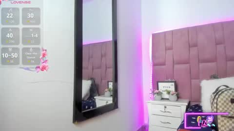 Snapshot of liat_vega chatting on 05/16/26, 12:07 Lyath Vega online show from 05/16/26, 12:07