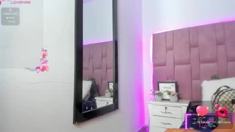 Snapshot of liat_vega chatting on 05/16/26, 12:18 Lyath Vega online show from 05/16/26, 12:18