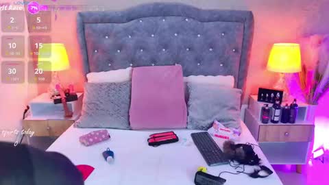 Lia online show from 06/02/26, 07:16