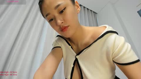 Lia online show from 02/17/25, 03:15