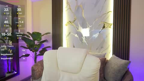 Snapshot of liawheeler chatting on 12/17/25, 09:10 liawheeler online show from 12/17/25, 09:10