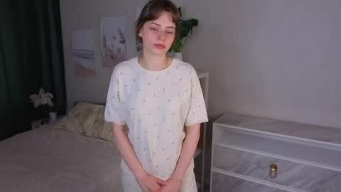 Snapshot of libbienoffsinger chatting on 05/07/26, 03:12 Ada online show from 05/07/26, 03:12