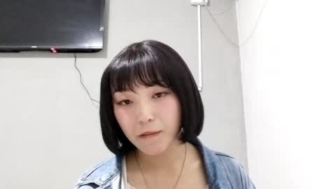 Molly online show from 04/22/26, 12:39