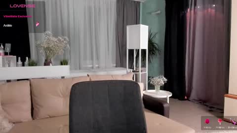 Snapshot of libby_nora chatting on 01/11/25, 03:42 Libby online show from 01/11/25, 03:42