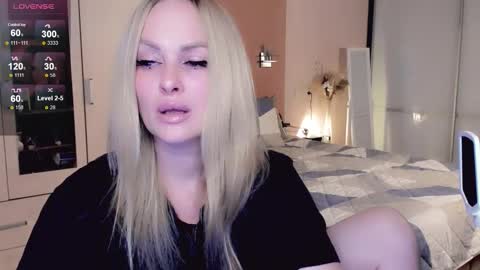 Libby online show from 10/24/25, 01:29