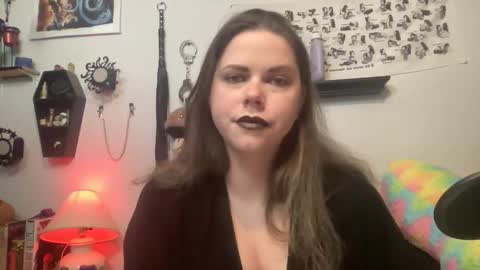 Libby Deetz online show from 12/02/25, 03:45