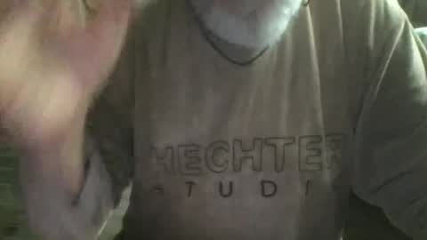 Snapshot of libido11 chatting on 11/05/25, 09:42 Libido11 online show from 11/05/25, 09:42