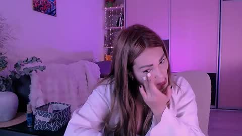 Snapshot of libra_mia chatting on 09/18/25, 06:48 libra_mia online show from 09/18/25, 06:48