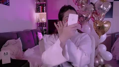 Snapshot of libra_mia chatting on 10/14/25, 04:24 libra_mia online show from 10/14/25, 04:24