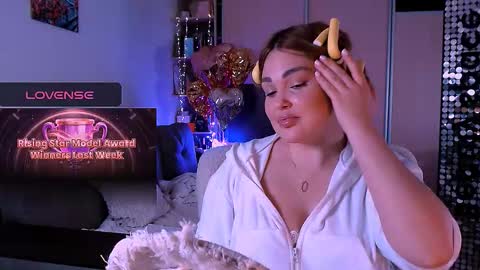 Snapshot of libra_mia chatting on 12/01/25, 06:51 libra_mia online show from 12/01/25, 06:51