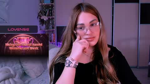 libra_mia online show from 03/28/26, 02:27