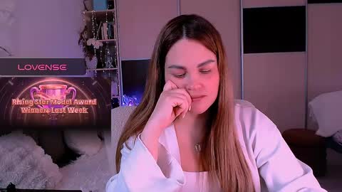 libra_mia online show from 04/21/26, 03:24