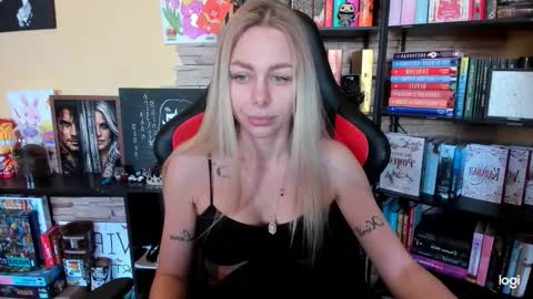 Anna online show from 04/23/26, 08:46