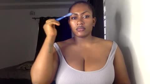 Snapshot of lick_my_pussyyy226651 chatting on 02/19/26, 04:36 caira online show from 02/19/26, 04:36