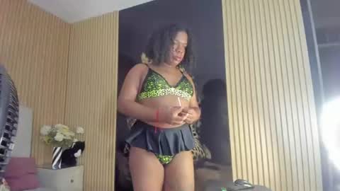 licyevans1 online show from 06/20/26, 07:38