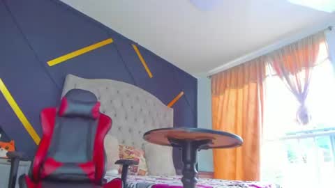 licyevans1 online show from 07/26/26, 12:56