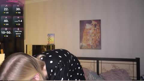 Ann online show from 11/06/25, 07:26