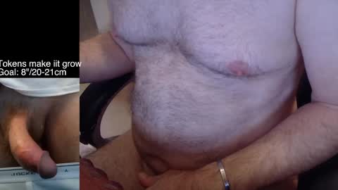 Snapshot of liebestool008 chatting on 09/24/25, 11:13 8curve online show from 09/24/25, 11:13