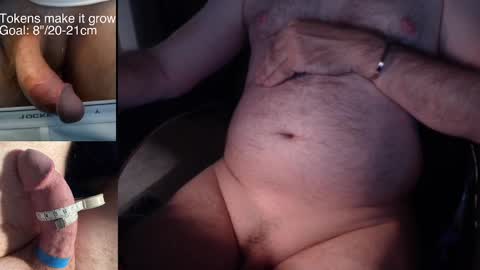 Snapshot of liebestool008 chatting on 10/03/25, 09:50 8curve online show from 10/03/25, 09:50