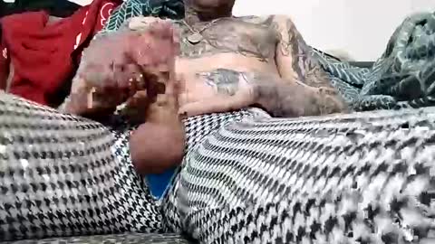 Snapshot of lieglaner47 chatting on 02/13/25, 07:10 lieglaner47 online show from 02/13/25, 07:10