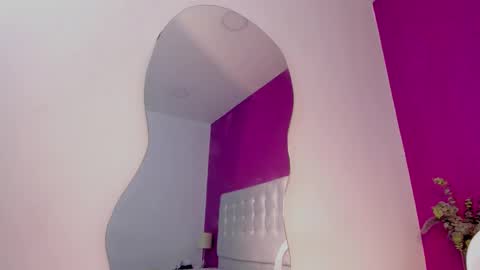 lievelinng online show from 09/10/25, 11:49