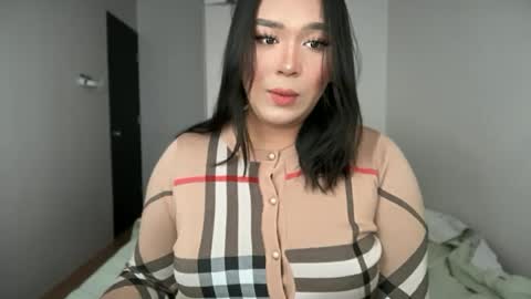 Maxine online show from 07/24/26, 12:19