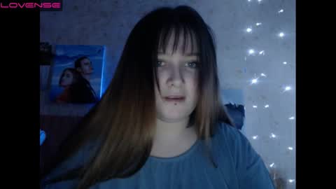light_lunaa online show from 12/12/24, 10:02