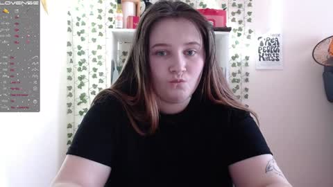 light_lunaa online show from 02/06/25, 08:29