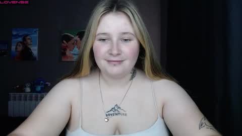 light_lunaa online show from 09/29/25, 07:02