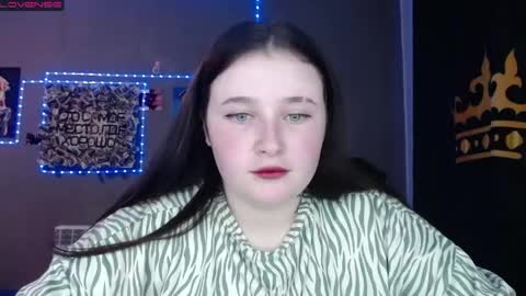 Snapshot of light_lunaa chatting on 05/23/26, 03:27 light_lunaa online show from 05/23/26, 03:27