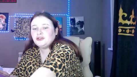 Snapshot of light_lunaa chatting on 06/01/26, 04:52 light_lunaa online show from 06/01/26, 04:52