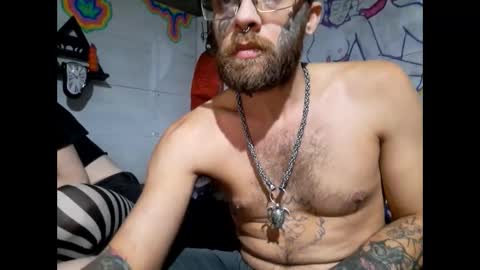Snapshot of lightningtattoo chatting on 09/20/25, 11:17 lightningtattoo online show from 09/20/25, 11:17