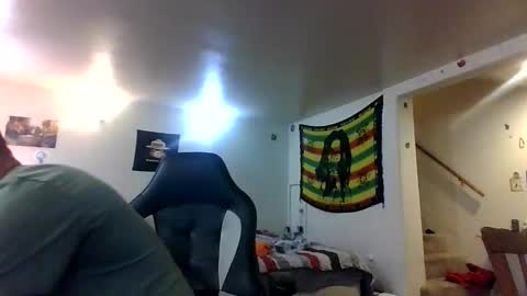 lightskinned666 online show from 10/24/25, 03:03